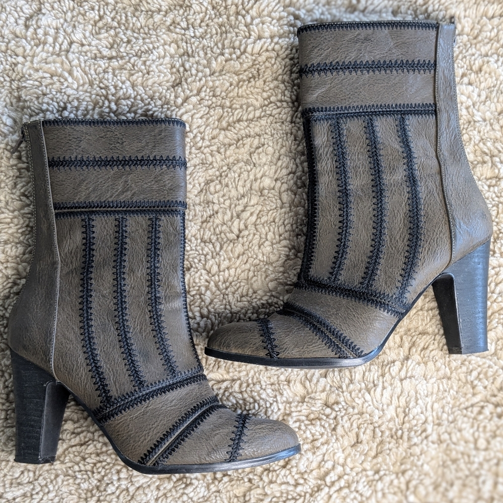 Coconuts By Matisse Carlin Booties